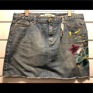 Gap Denim Skirt Floral Embroidery